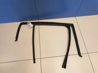51357454168 Уплотнитель стекла двери задний правый BMW X4 F26 Арт Z199815, вид 1