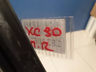 31278798 Уплотнитель стекла передней правой двери Volvo XC90 1 Арт Z225874, вид 2