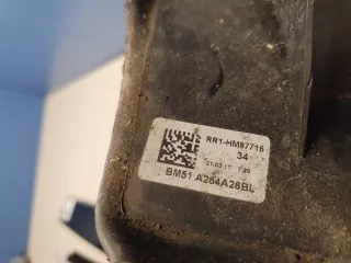 1716075 Кронштейн замка двери задний правой Ford Focus 3 Арт Z241506, вид 2