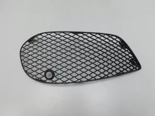  Решетка в бампер левая Mercedes C W205 Арт SM101108792, вид 1