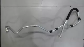 561820743E Трубка кондиционера Volkswagen Golf 7 Арт 7834404