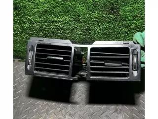 A2048304154 Дефлектор обдува салона Mercedes C W204 Арт 39933, вид 1