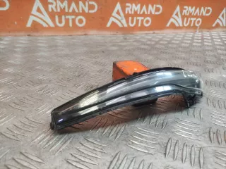 A0999067201, A3170640 повторитель поворота на зеркале Mercedes C W205 Арт 218146PM, вид 2