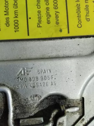 7M0809905F Лючок бензобака Seat Alhambra 1 restailing Арт 19130, вид 3