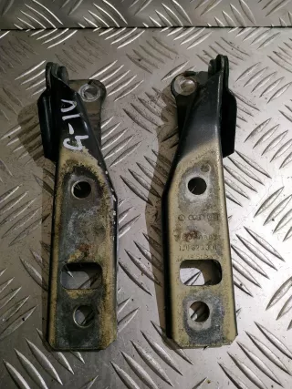 1J0823301 Петля капота Volkswagen Golf 4 Арт 19167, вид 1