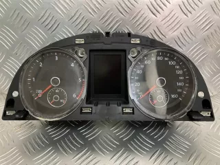 3C0920972J Щиток приборов (приборная панель) Volkswagen Passat B7 Арт 27618, вид 1