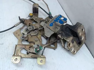  замок сдвижной двери прав Nissan Serena c23 Арт 22000419, вид 3