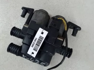 83749951147412096 кран отопителя (печки) BMW 5 E39 Арт 19012588, вид 2