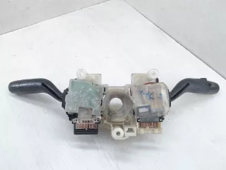  переключатель подрулевой (стрекоза) Mazda Premacy 1 Арт 19006371