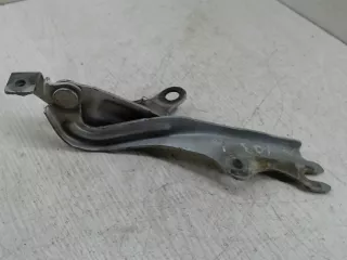  петля капота лев Mazda Premacy 1 Арт 22003018, вид 1