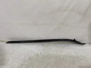 51317350610 молдинг лобового стекла BMW X1 F48 Арт VZ178377, вид 4