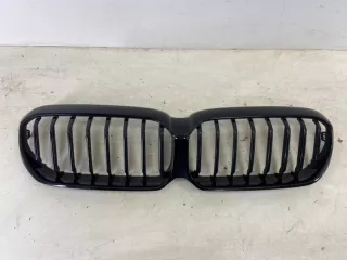 51139464210 Решетка радиатора BMW 5 G30/G31 Арт lz182434, вид 1