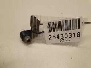 51004820136 Петля двери передней правой верхняя BMW i3 Арт Z280052, вид 1