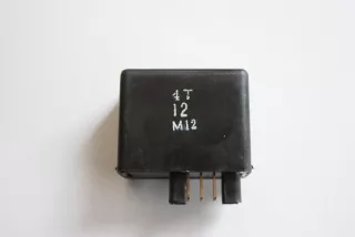 fe249jr,066500-4230 , moto553231 Блок управления светом Suzuki moto GSX Арт moto553231, вид 1