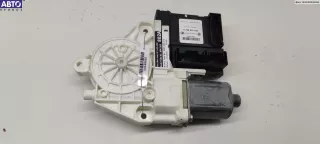 8P0959802L Моторчик стеклоподъемника передний правый Audi A3 8P Арт 54168650, вид 1