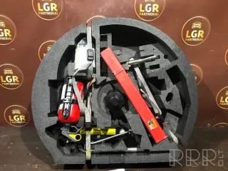 8p0012109f , artLGR4426 Набор инструментов штатный Volkswagen Golf 5 Арт LGR4426, вид 1