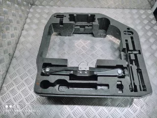 8t0012109a, 8k0011031c , artZVG4634 Набор инструментов штатный Audi A4 B8 Арт ZVG4634, вид 1