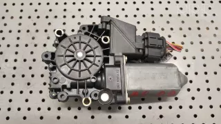 0536001402, 119005, 102116 , artBTV20328 Моторчик стеклоподъемника Audi A8 D2 (S8) Арт BTV20328, вид 3
