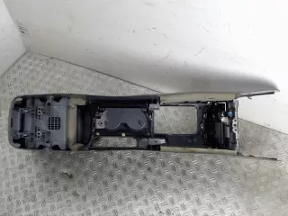 подлокотник Mazda 6 1 Арт 22003506