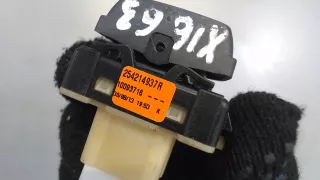 254214937R Кнопка стеклоподъемника переднего правого Dacia Sandero 2 Арт 8036817, вид 2