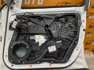 A1667201202 Кронштейн двери передний правый Mercedes ML/GLE W166 Арт MA113371, вид 1