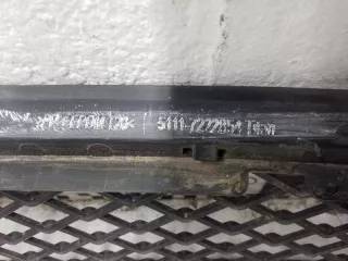 51117222854 Заглушка (решетка) в бампер передний BMW X5 E70 Арт A999737L, вид 4