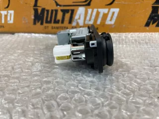 JPLA19E110BB Разъем AUX / USB Land Rover Discovery 5 Арт 113776MA, вид 6