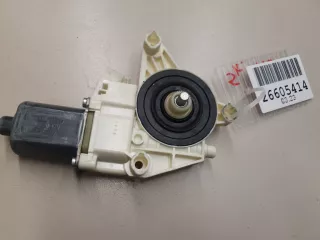 A2129066802 Моторчик стеклоподъёмника передний левый Mercedes E W212 Арт ZAP284797, вид 1