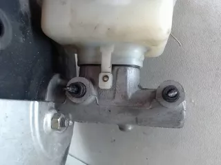 21027099 цилиндр тормозной главный Volkswagen Bora Арт 22029335