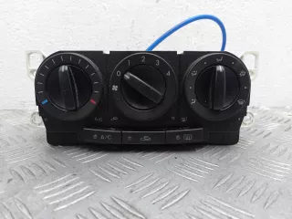 M1900EG21E05 Переключатель отопителя Mazda CX-7 Арт 00160390, вид 1