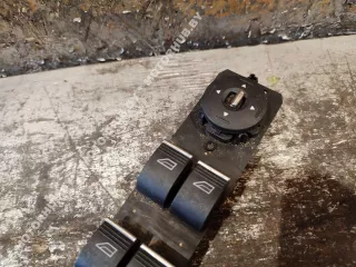AM5T14A132AA Блок управления стеклоподъемниками Ford Kuga 2 Арт 00072711, вид 4