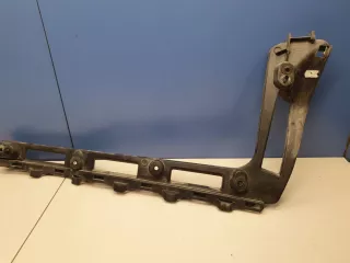 1866202 Кронштейн накладки двери багажника левый Ford Focus 3 Арт ZAP287421, вид 2