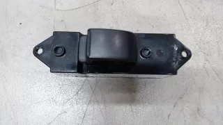 MN124983XB Кнопка стеклоподъемника заднего правого  Mitsubishi Lancer 9 Арт 8139166, вид 1