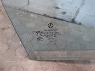 A2037352610 Стекло двери задней правой Mercedes C W203 Арт 8133194, вид 2