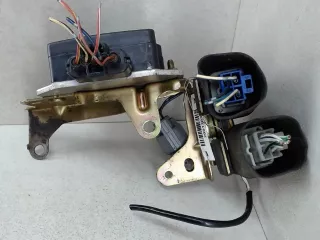 RF2A18701A1310001022 блок управления Mazda 626 GF Арт 20012357, вид 2