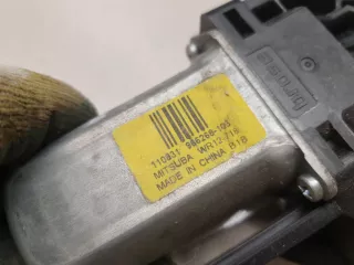 31253061 Моторчик стеклоподъёмника передний левый Volvo S60 2 Арт Z292386, вид 4