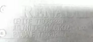 7700809230 Обшивка двери задней левой (дверная карта) Renault Safrane 2 Арт 2079833, вид 3