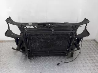  Передняя панель крепления облицовки (телевизор) Audi A4 B7 Арт AG1042867, вид 1