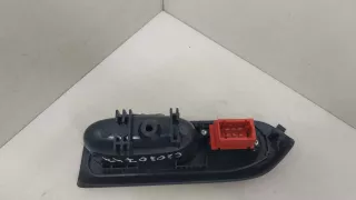 77001699606 Кнопка стеклоподъемника заднего правого Renault Laguna 1 Арт 2074727, вид 2