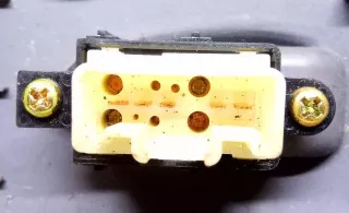 GE4V684L1 Кнопка стеклоподъемника переднего правого Mazda 323 BJ Арт 2051603, вид 4