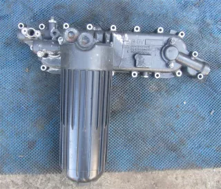 504180635 Крышка водомасляного радиатора Iveco Stralis Арт 24053, вид 1