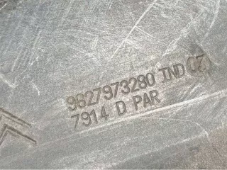 9627973280 Защита арок передняя правая (подкрылок) Citroen C5 1 Арт 44528, вид 3