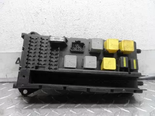 518817028 Блок предохранителей задний Mercedes Sprinter W906 Арт 00207538, вид 1