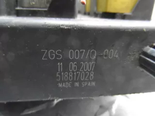 518817028 Блок предохранителей задний Volkswagen Crafter 1 Арт 00211081, вид 4
