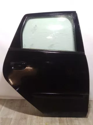  Обшивка двери задней правой (дверная карта) Mitsubishi Colt 6 Арт 2033290-5, вид 1