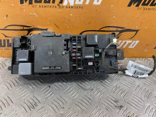ly4214k024 Блок предохранителей Land Rover Range Rover Sport 2 Арт MA118560