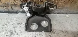  Петля двери Renault Duster 1 Арт 00077603