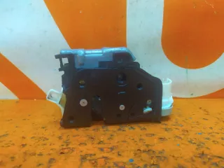 8x1837015c замок двери Audi A3 8V Арт AR118251, вид 3