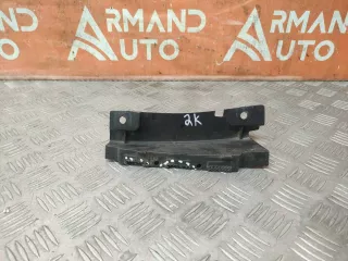LR137937, GK7M17D781A Кронштейн бампера нижний Land Rover Discovery sport Арт AR142153, вид 4