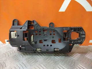 80a837812 кронштейн ручки двери ауди ку5, ку q 5 80а (80 а a) Audi Q5 2 Арт AR168921, вид 1